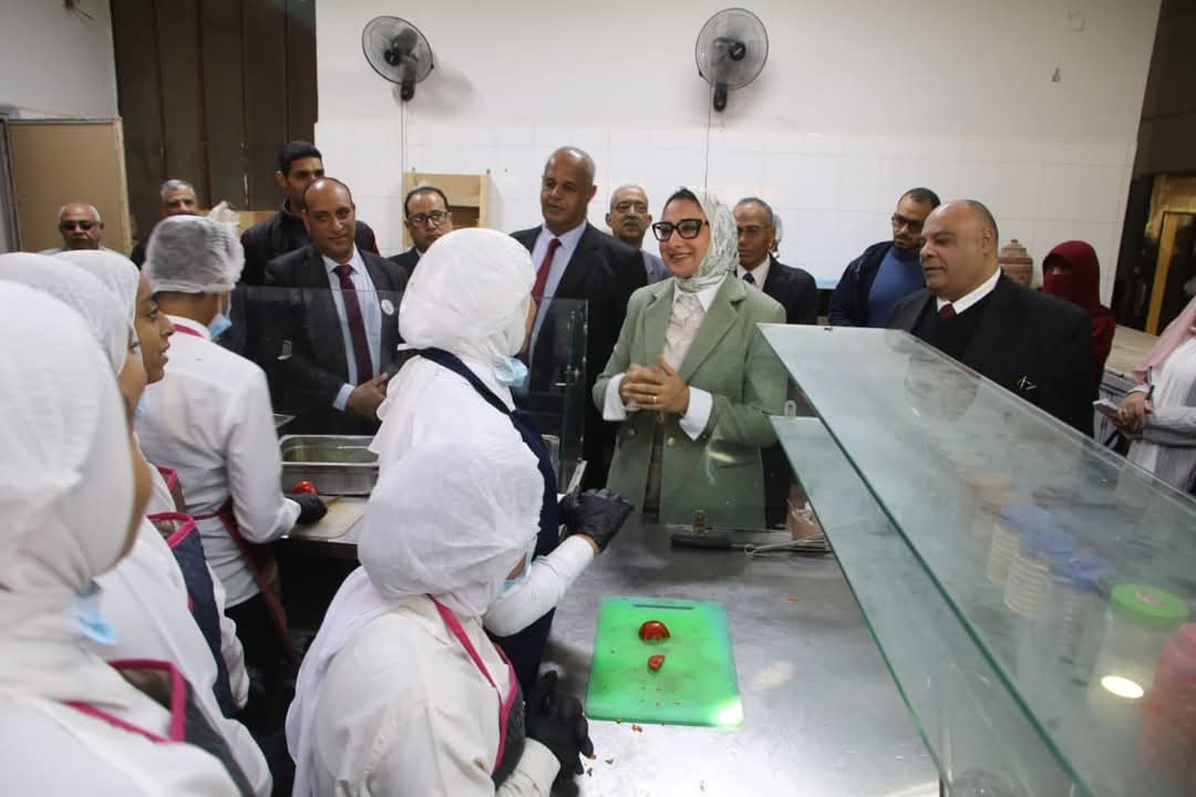 نائب محافظ الوادي الجديد تتفقد اعمال تدريب الفندقة 