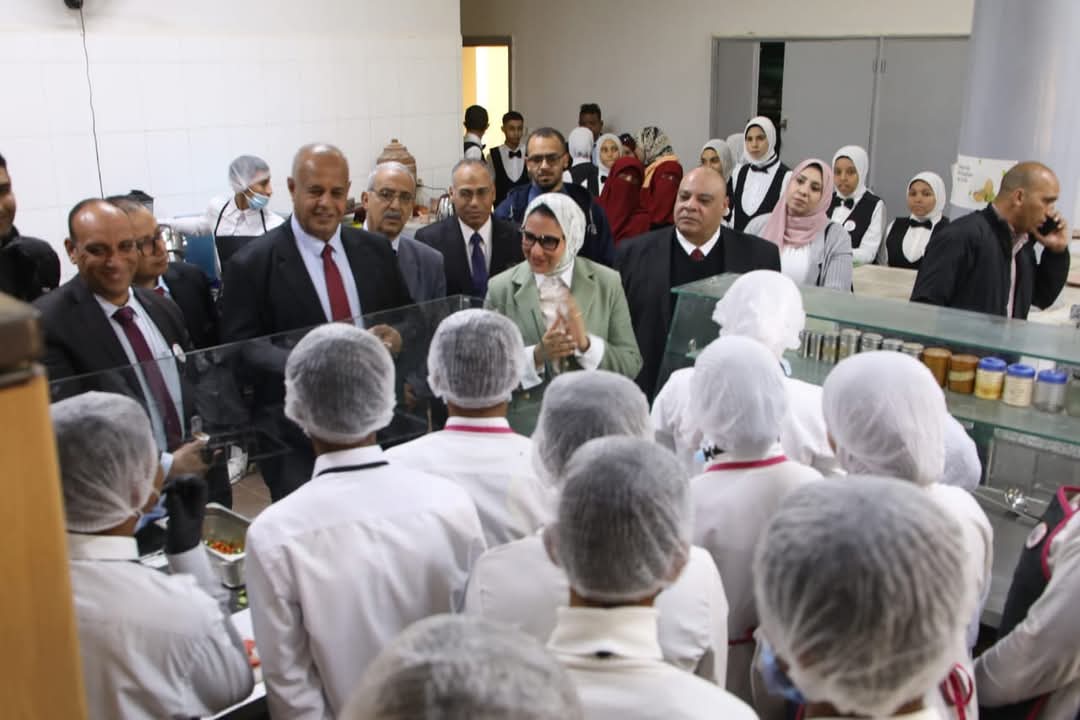 تدريب داخل مطبخ احد الفنادق