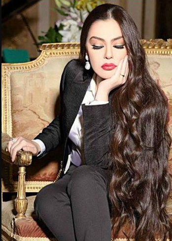شريهان ببدلة سوداء شريهان ببدلة سوداء