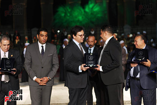 تكريمات في افتتاح الدورة الـ14 للمهرجان الوطني لقطع الأخشاب تكريمات في افتتاح الدورة الـ14 للمهرجان الوطني لقطع الأخشاب
