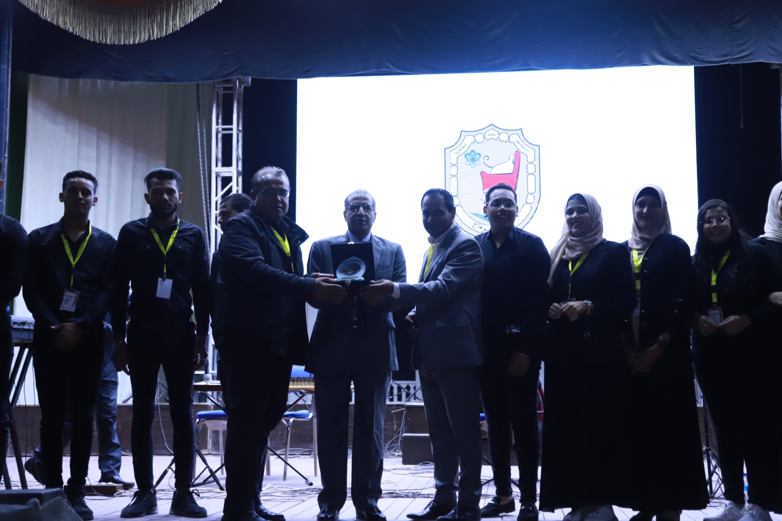 كورال جامعة سوهاج