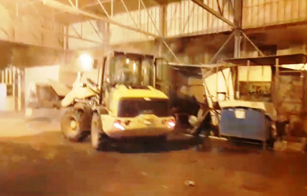 إزالة تعديات السيل