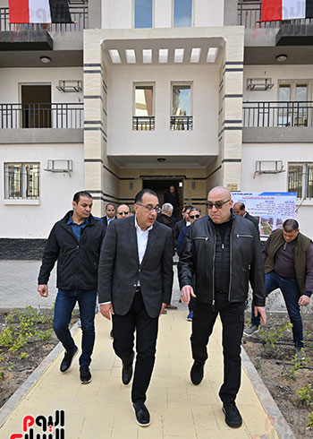 رئيس الوزراء ووزير الاسكان من مشروع زهرة العاصمة