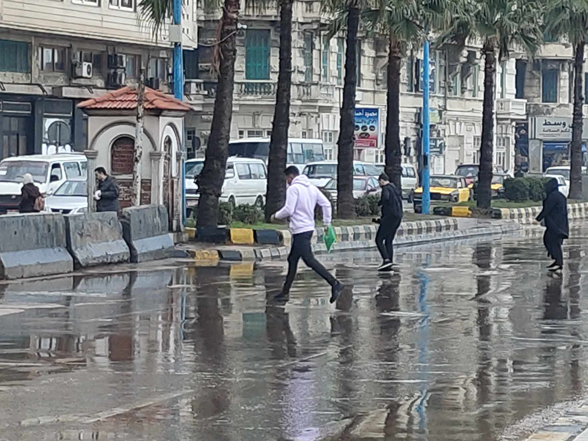 امطار غزيرة وطقس متقلب  في الإسكندرية