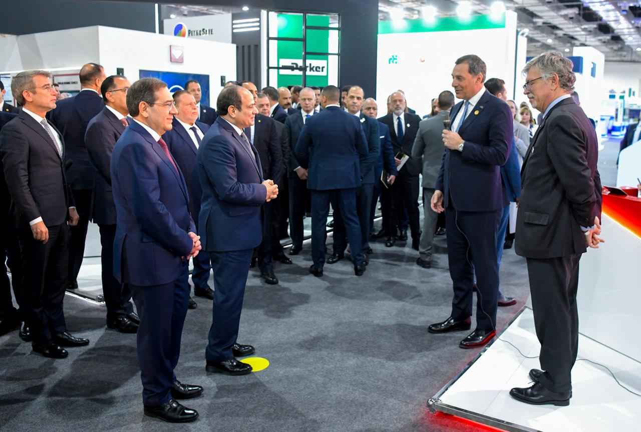 الرئيس السيسى خلال افتتاح مؤتمر ومعرض ايجبس 2024 (4)