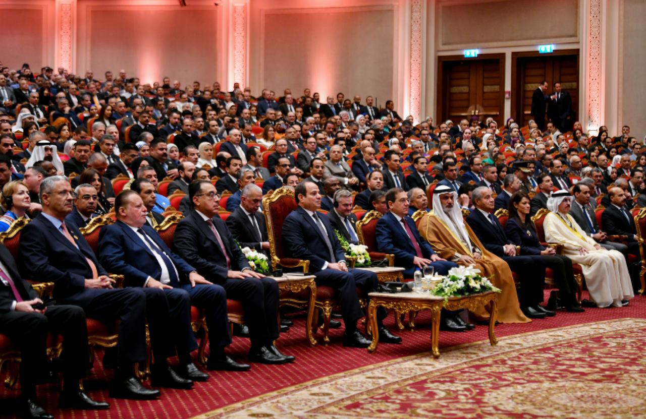 الرئيس السيسى خلال افتتاح مؤتمر ومعرض ايجبس 2024 (10)
