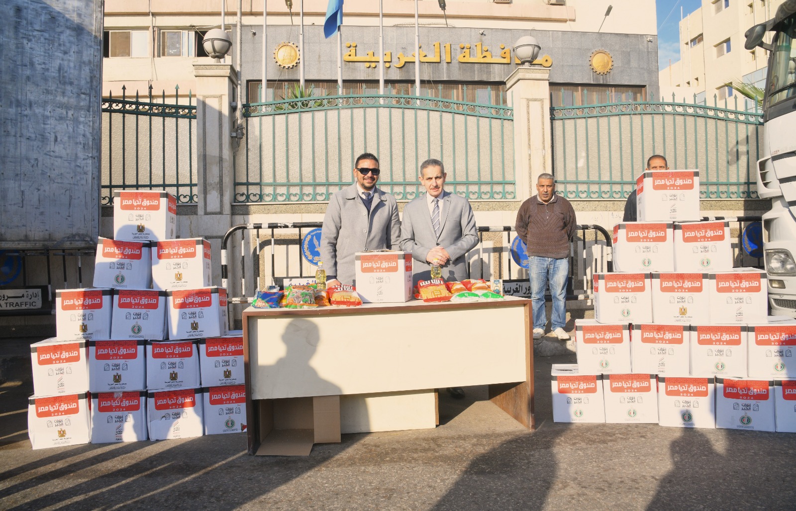 محافظ الغربية يتفقد قوافل أبواب الخير (9)