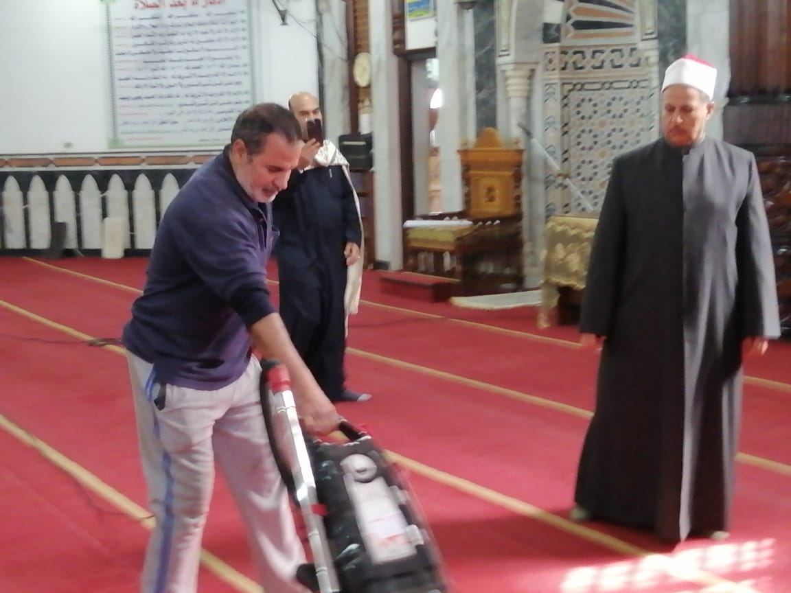 حملة نظافة بالمساجد بكفر الشيخ (1)