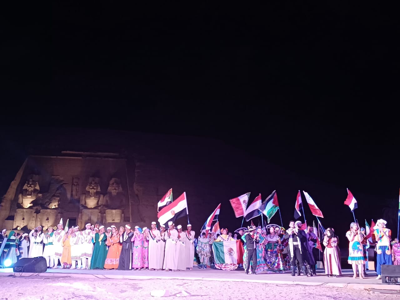 مهرجان أسوان الدولى