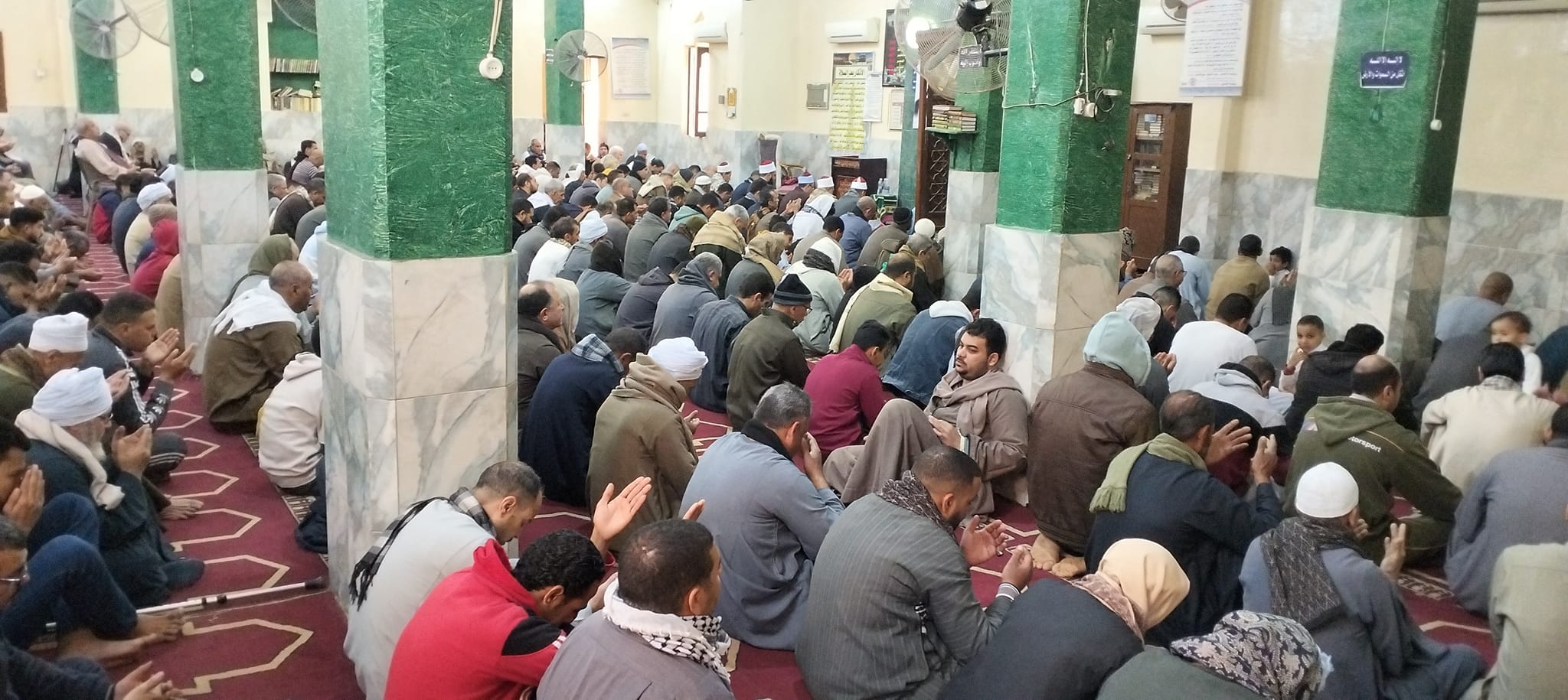 جموع المصلين اليوم بمساجد المنشاه
