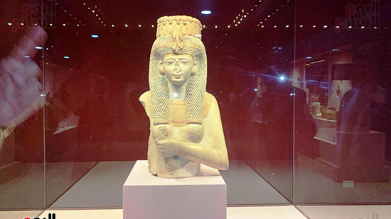 تمثال-الملكة-ميريت-آمون-بمتحف-الغردقة-