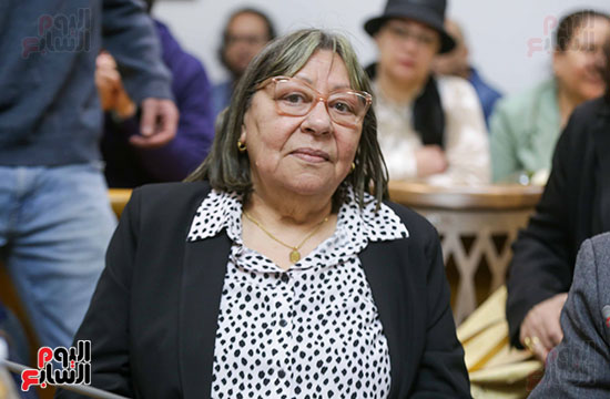 الروائية والمترجمة سحر توفيق الروائية والمترجمة سحر توفيق