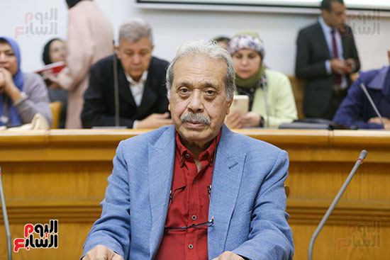 الروائي والقاص سيد الوكيل الروائي والقاص سيد الوكيل