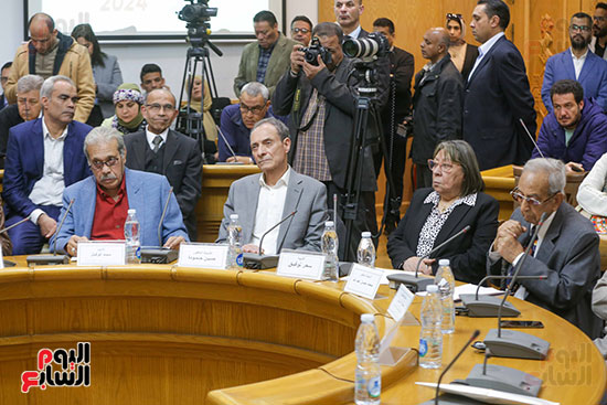 المكرمين من ملتقى الشارقة الثقافي المكرمين من ملتقى الشارقة الثقافي