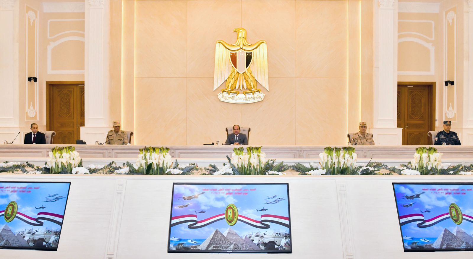 اجتماع الرئيس عبدالفتاح السيسى (1)