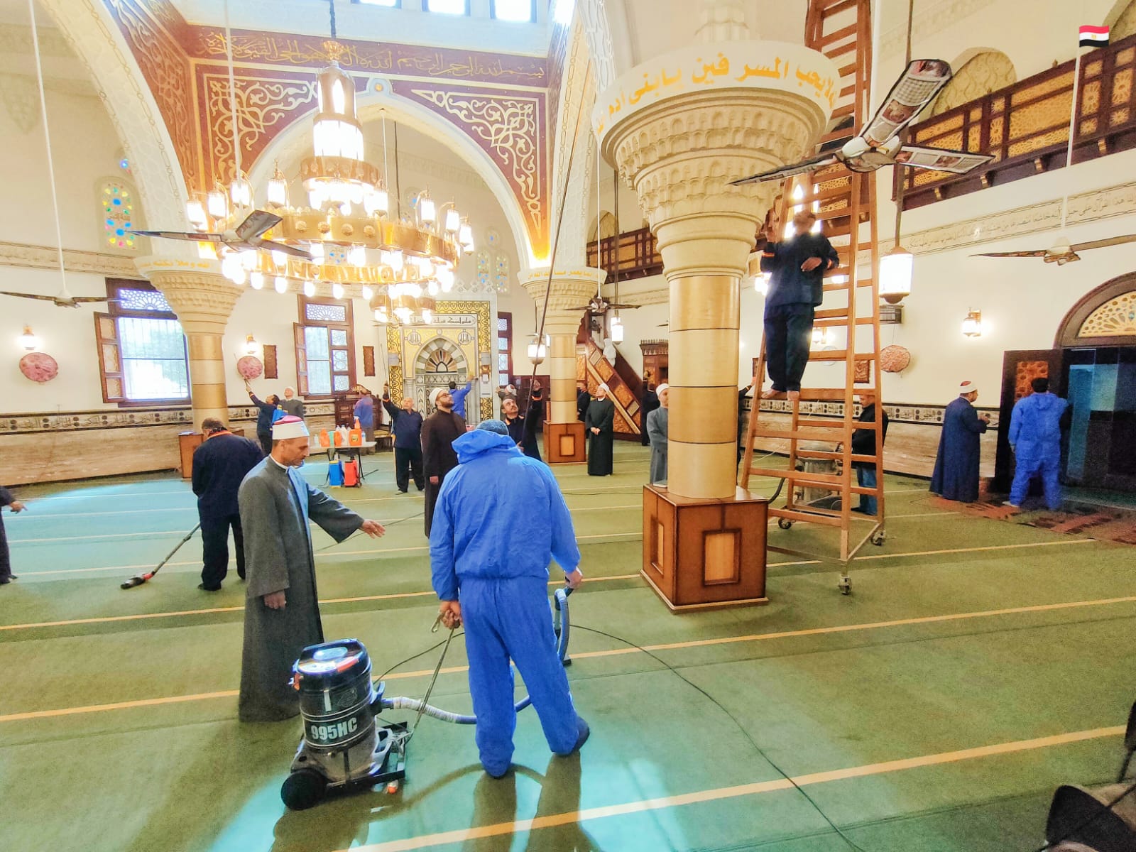 حملات نظافة بمساجد القليوبية