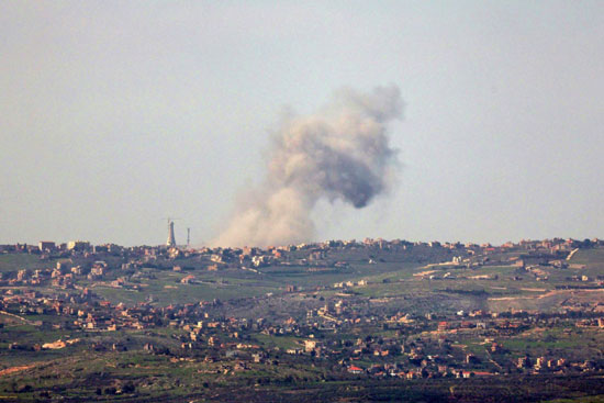 غارة جوية إسرائيلية على قرية بنت جبيل