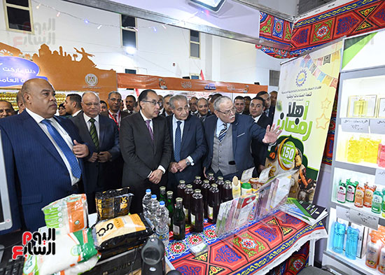 رئيس الوزراء يفتتح معرض أهلا رمضان الرئيسى فى مدينة نصر (4)