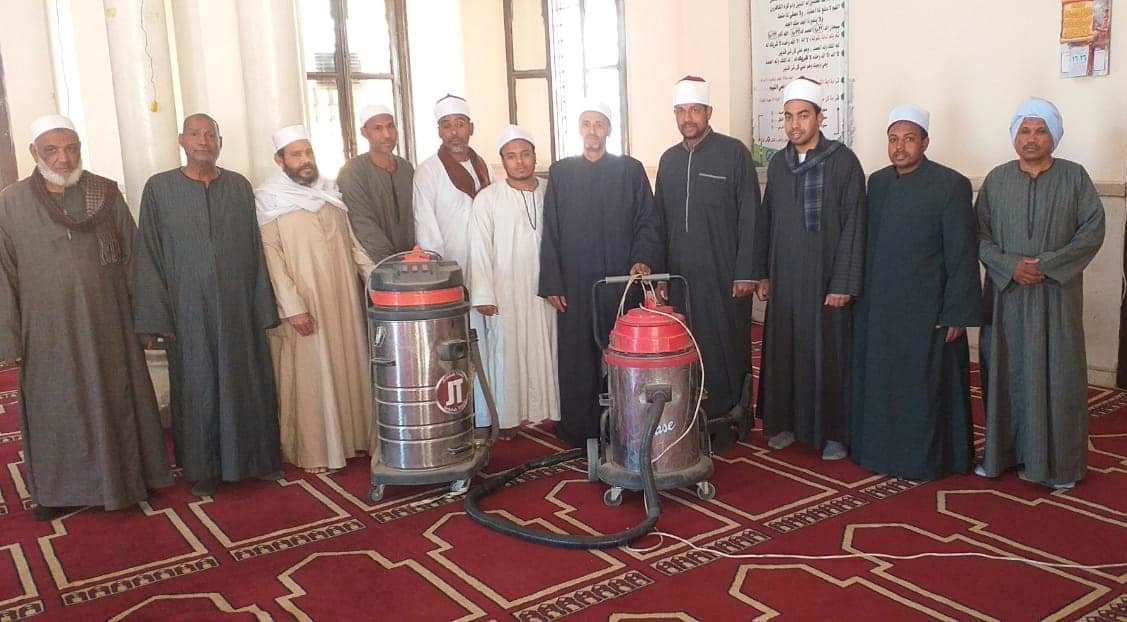 أوقاف الأقصر تنطلق في أكبر حملة نظافة وتعقيم للمساجد قبل رمضان