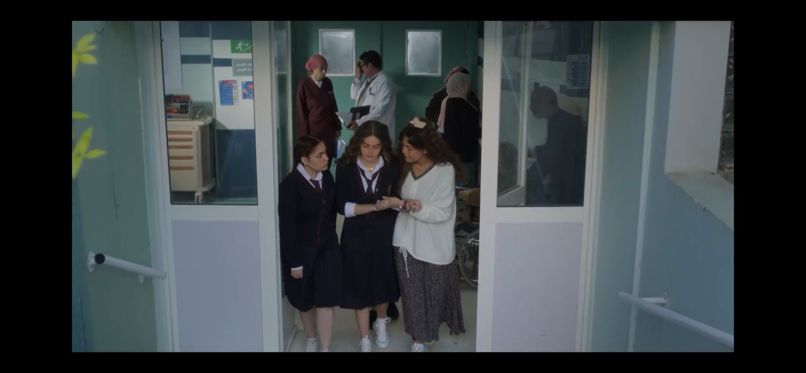 مسلسل صدفة الحلقة 1 .. ريهام حجاج تنقذ نور إيهاب وتهربها من المستشفي (3)