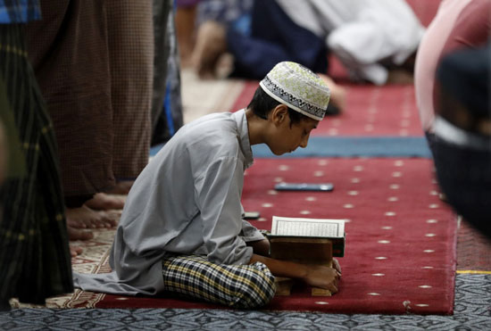 قراءه القران فى نهار رمضان