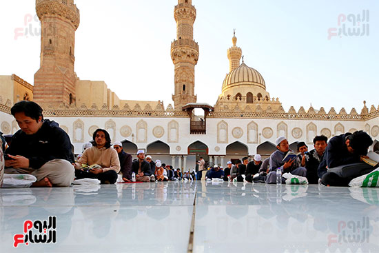 الإفطار الجماعي فى الجامع الأزهر (5)