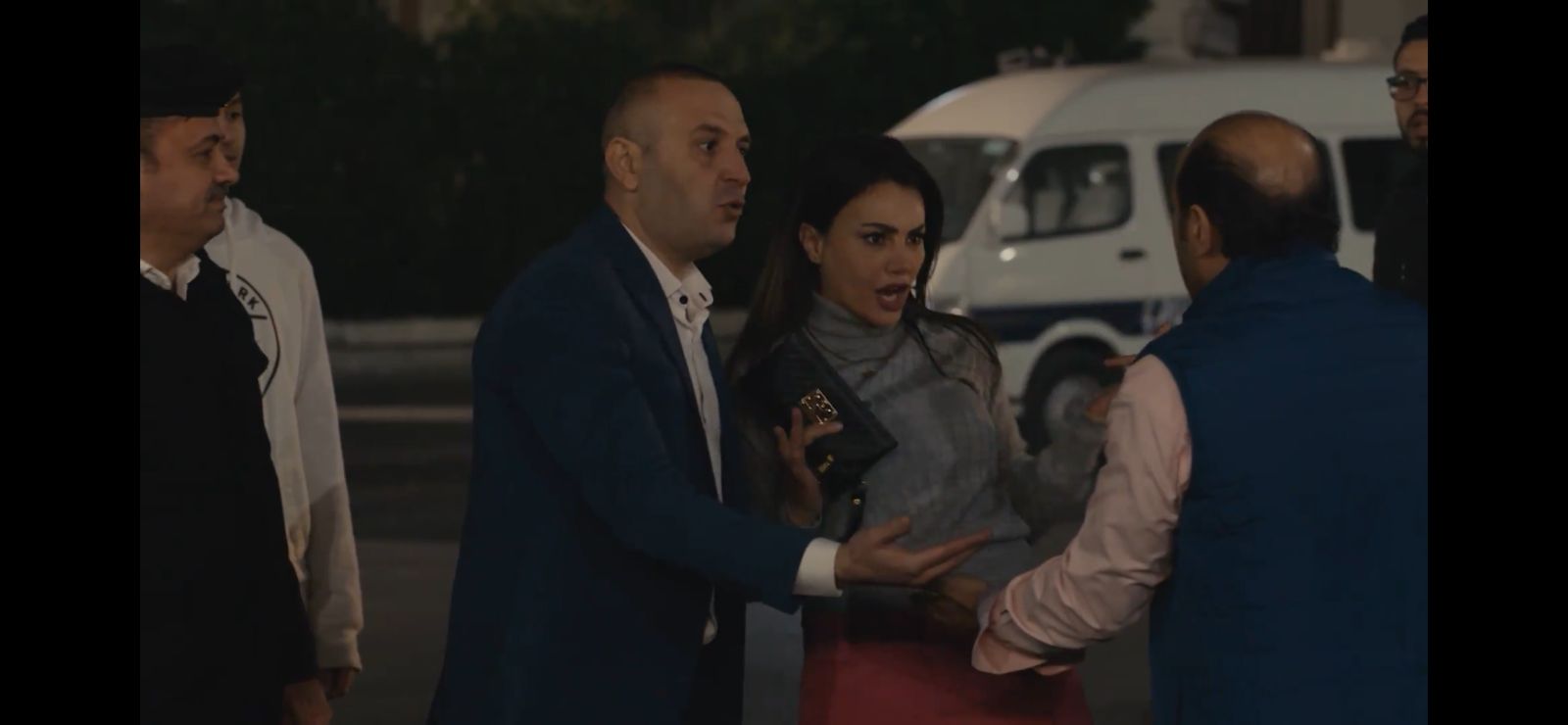 مسلسل حق عرب الحلقة 6  انكشاف سر دينا فؤاد وعملها الغير مشروع (3)