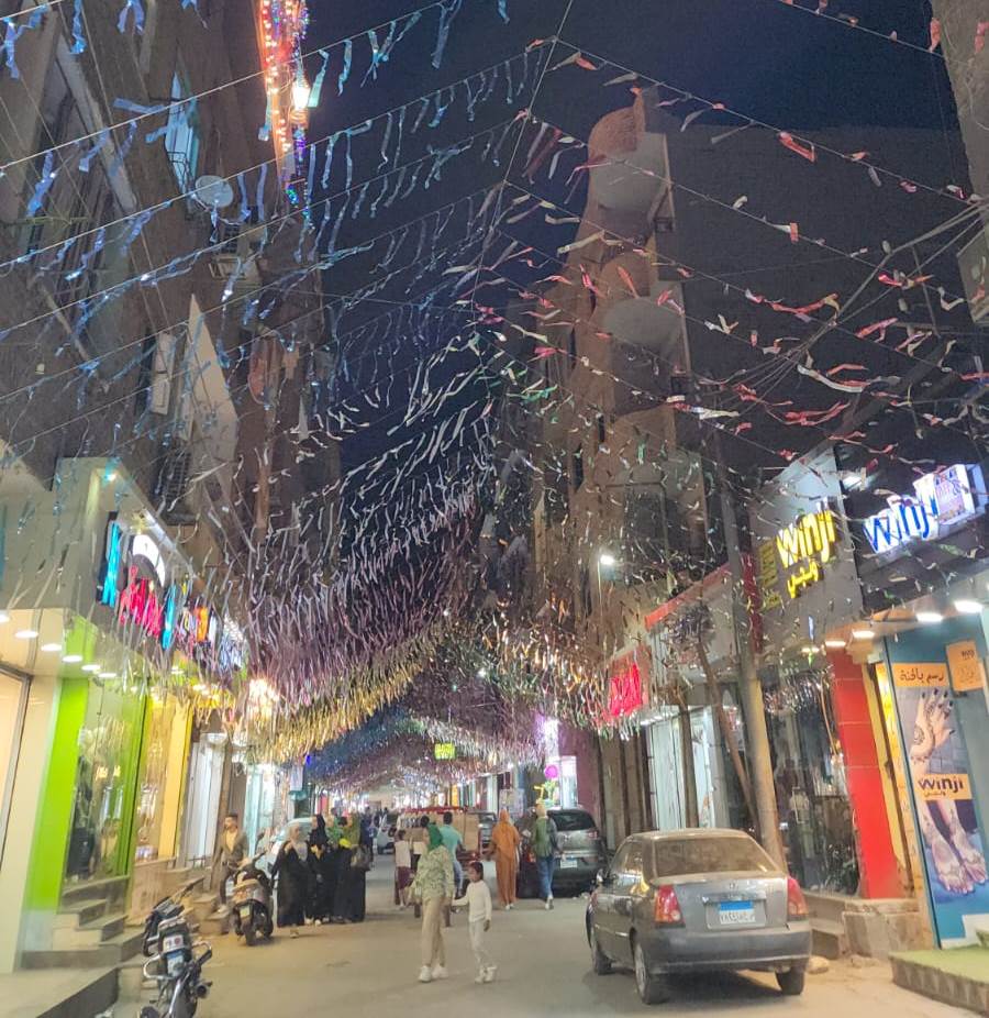 الأقصر تتجمل فى رمضان.. الفانوس والهلال والزينة تكسو الميادين والشوارع.. صور - اليوم السابع