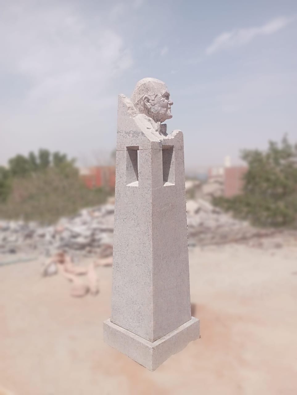تمثال مجدى يعقوب