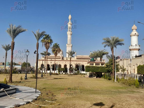 مسجد-سيدى-عبد-الرحيم-القنائي-(1)