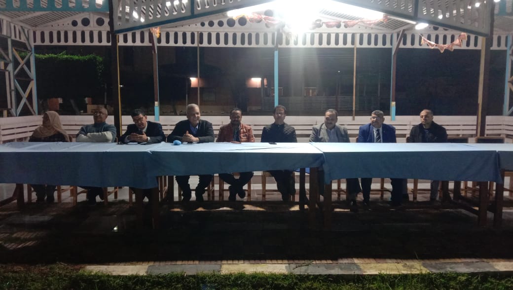 رئيس جامعة بنها يشارك طلاب المدن الجامعية حفل إفطار رمضان  (3)