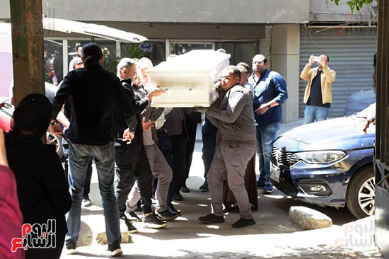 وصول جثمان سهير الترك  زوجة فريد شوقي