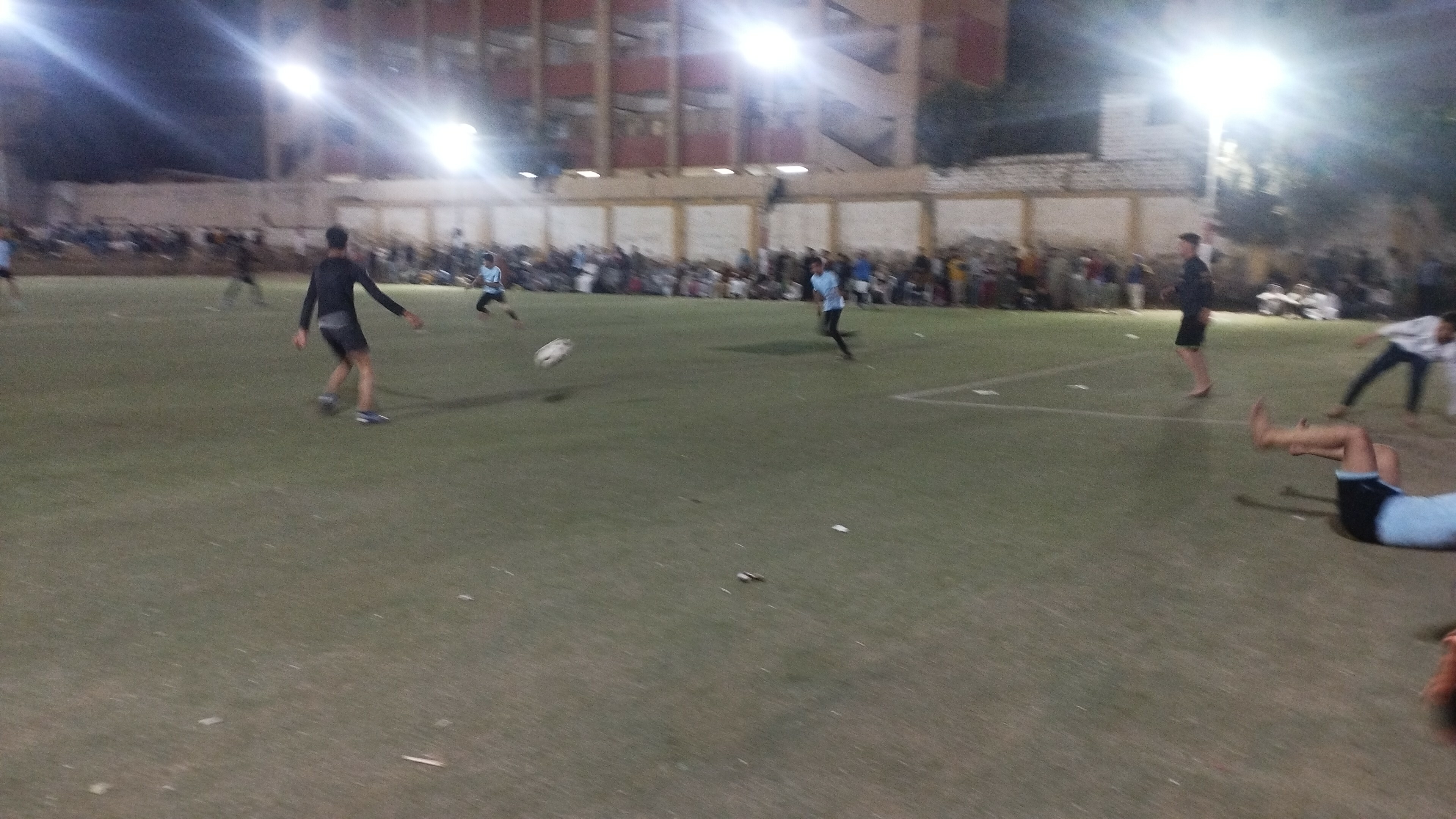  مباراة كرة قدم فى دورة رمضانية بالمنيا (3)