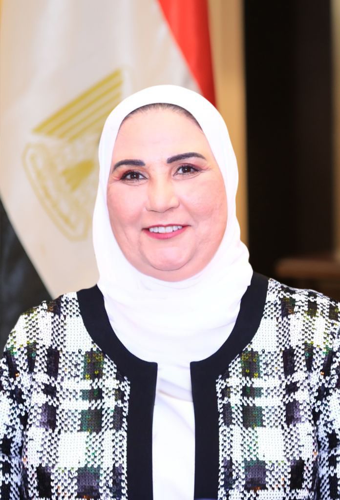 الدكتورة نيفين القباج وزيرة التضامن ورئيس مجلس ادارة صندوق مكافحة الادمان