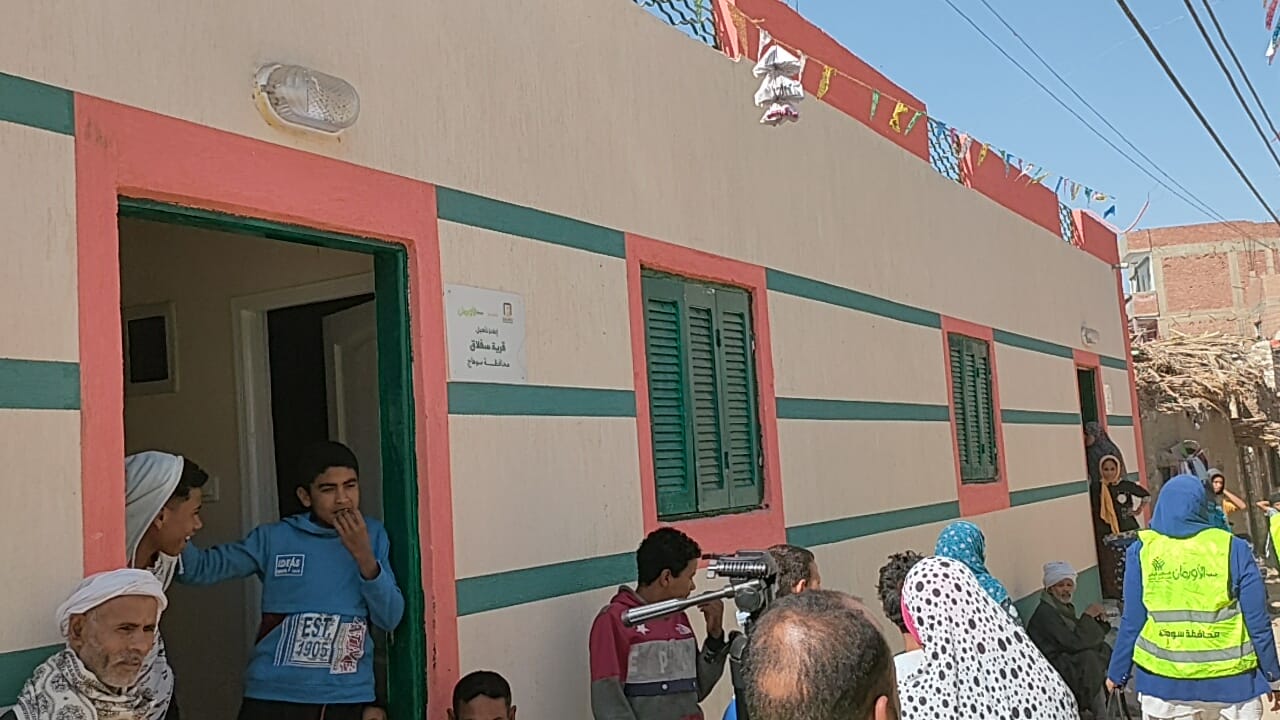 الأورمان عضو التحالف يستهدف 1800 منزل بسوهاج (9)
