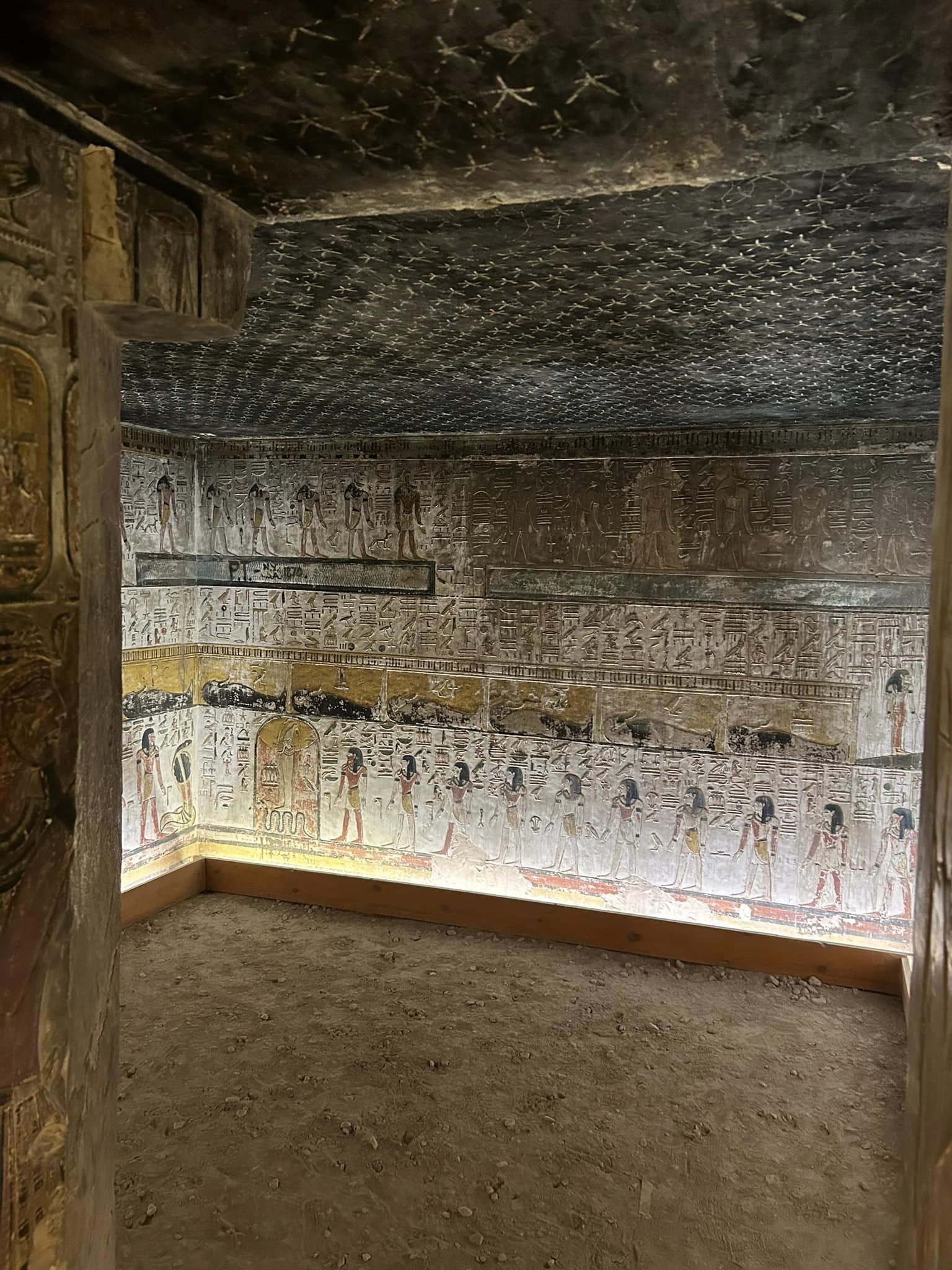 احدي غرف مقبرة سيتى الأول بوادى الملوك