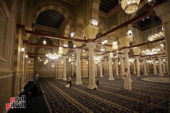 مسجد السيدة زينب من الداخل