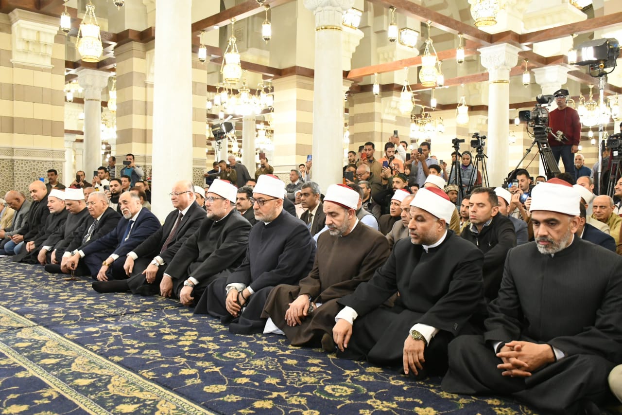افتتاح أعمال تطوير مسجد السيدة زينب