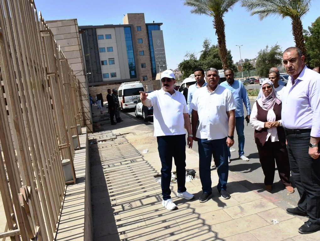 محافظ أسوان يتفقد منطقة المسلة الأثرية (2)