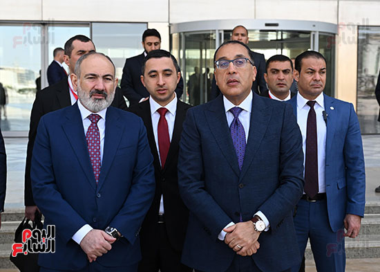 رئيس الوزراء ونظيره الأرميني (15)