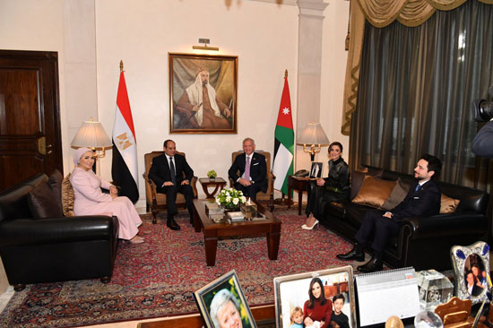 لقاء الرئيس عبد الفتاح السيسى  والملك عبد الله بحضور السيدة انتصار السيسى والملكة رانيا