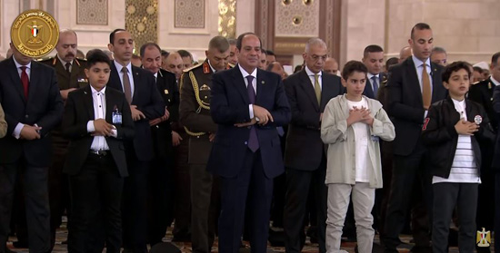 الرئيس السيسي يؤدى صلاة العيد بالعاصمة الإدارية (12)