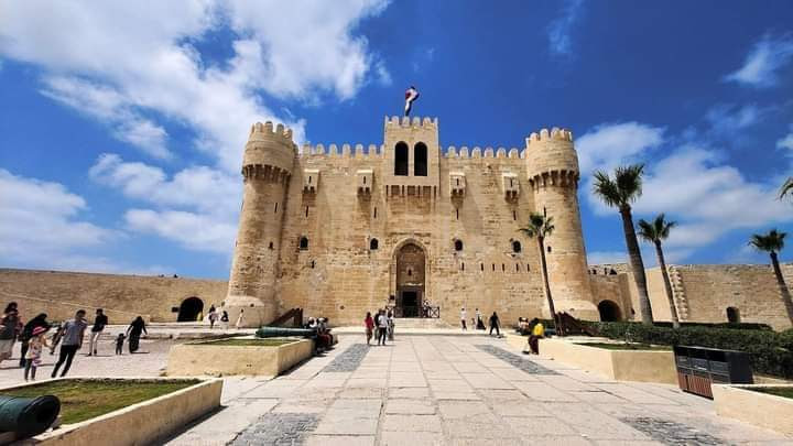 قلعة قايتباي القديمة بالإسكندرية