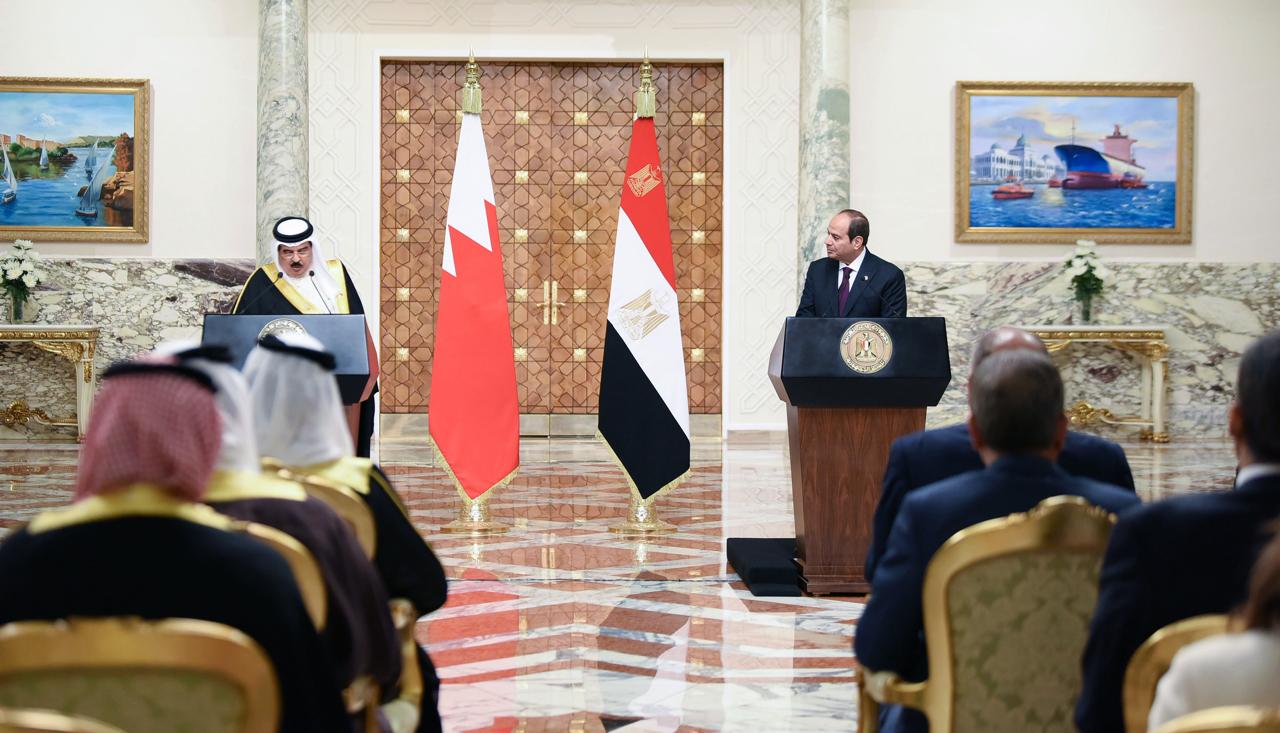الرئيس السيسي والعاهل البحرينى (6)