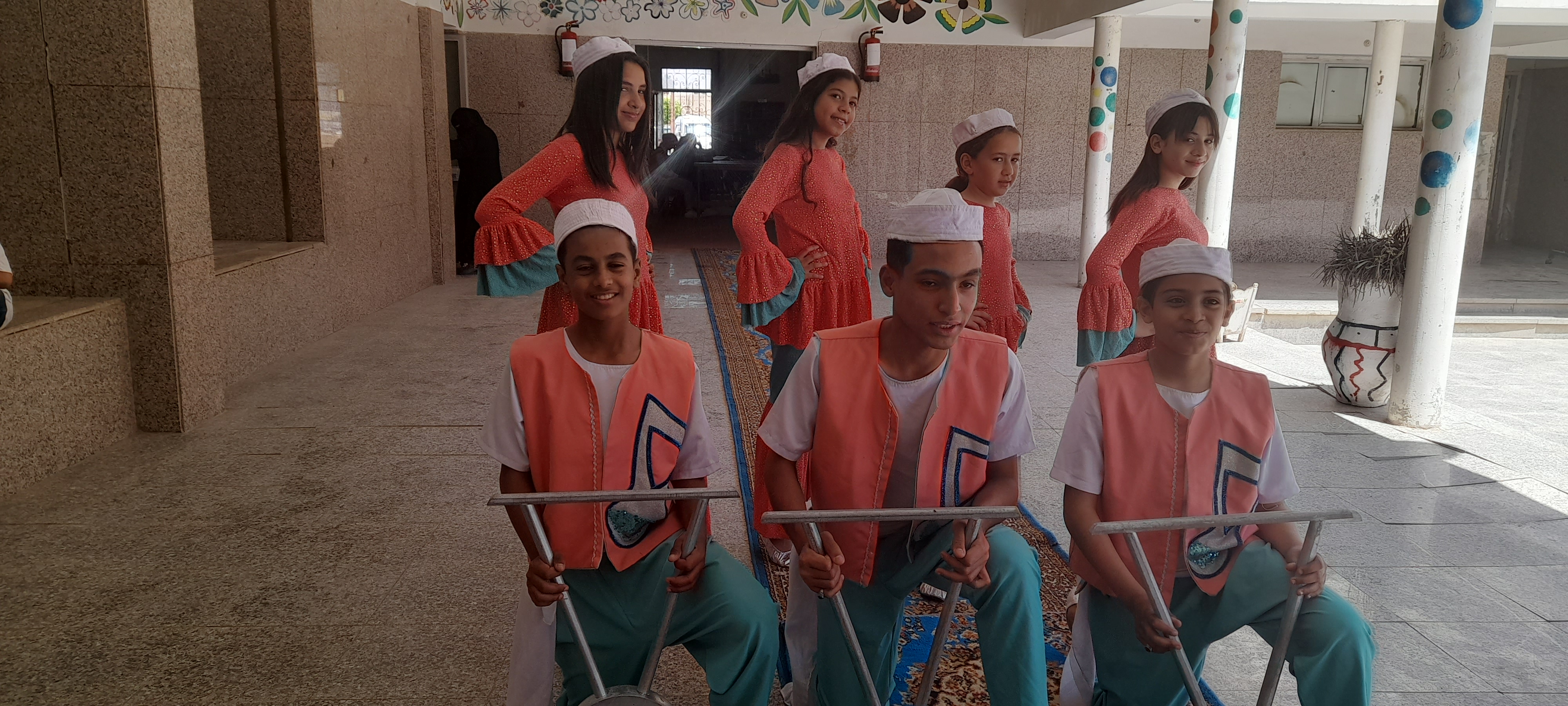 الفرقة البدوية الشعبية تستقبل وزيرة الثقافة ومحافظ جنوب سيناء (2)