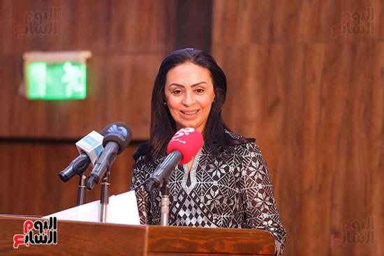 الدكتورة مايا مرسى رئيسة المجلس القومى للمرأة (12)