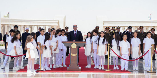 الرئيس السيسى يشهد سلام الشهيد بالنصب التذكارى بالعاصمة الإدارية (6)
