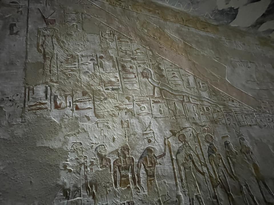 لوحات منقوشة داخل مقبرة الملك مرنبتاح بوادى الملوك