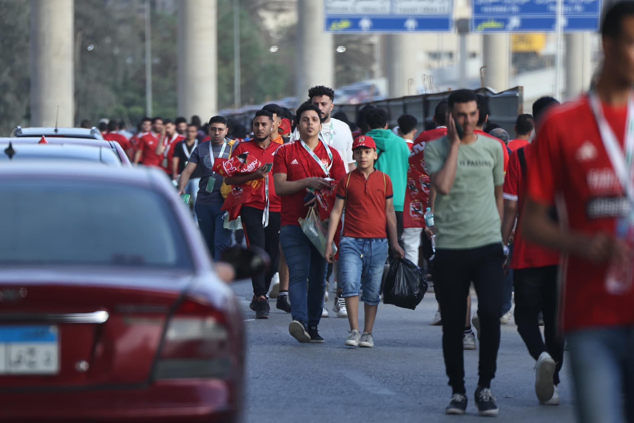 جمهور الأهلي في الطريق لأستاد القاهرة لحضور مباراة مازيمبي  (12)