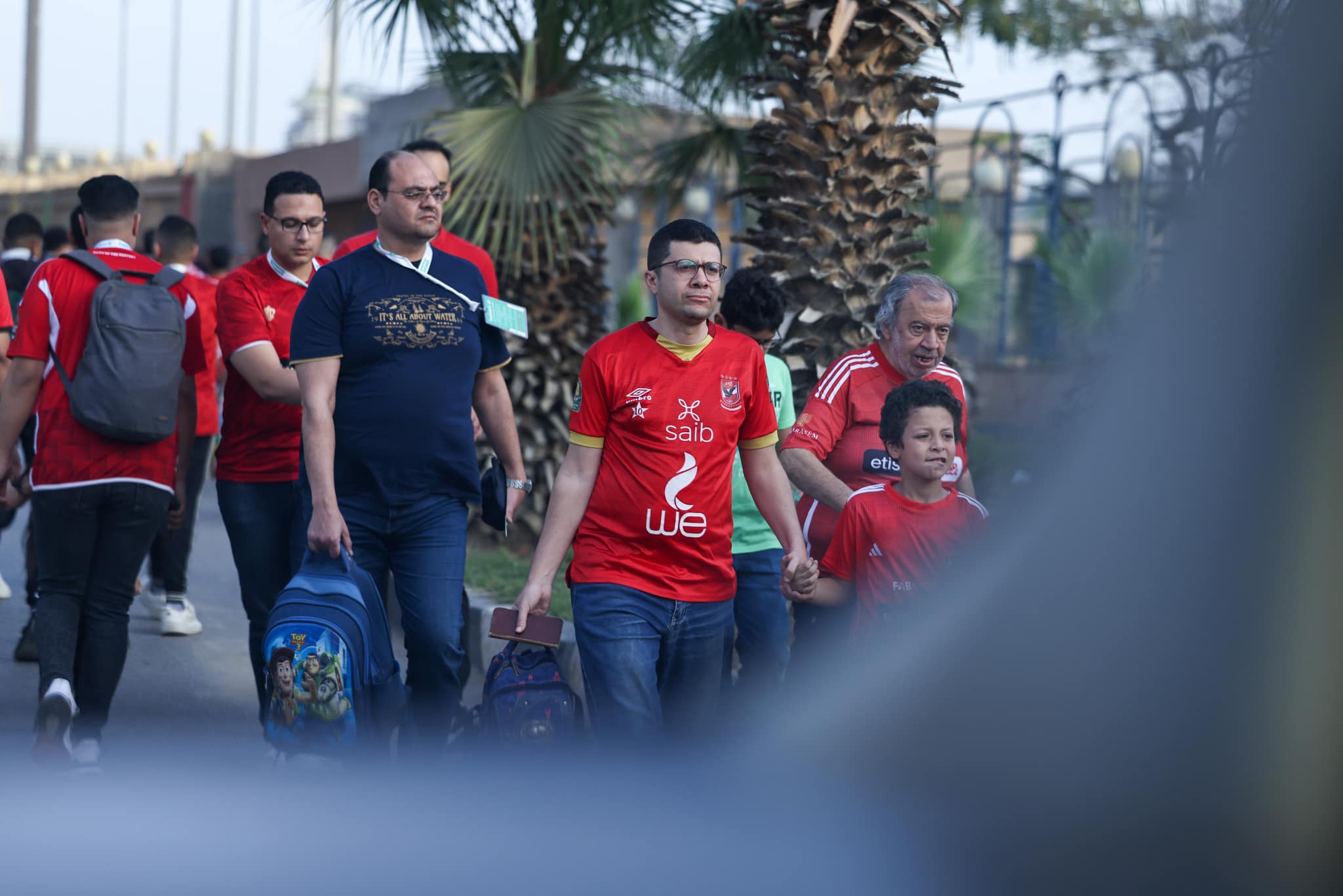 جمهور الأهلي في الطريق لأستاد القاهرة لحضور مباراة مازيمبي  (8)